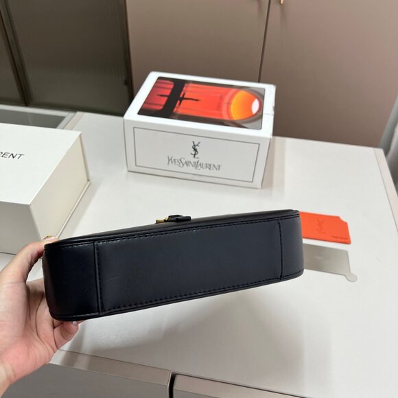 YSL LE 5 À 7 HOBO BAG IN SMOOTH LEATHER NOIR - Picture 3 of 9